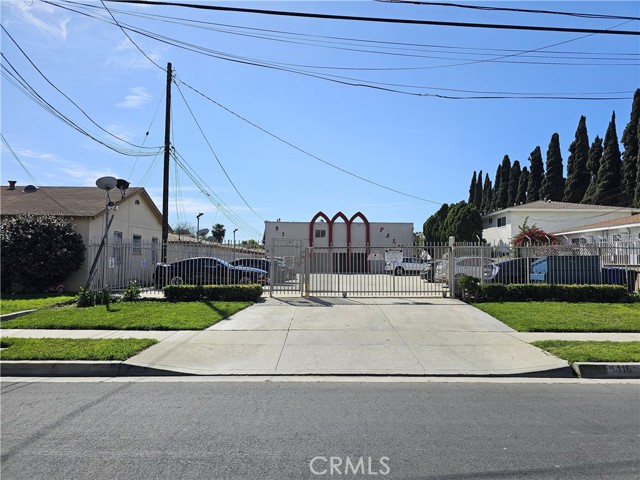 Image 1 of 38 For 9116 Palm Street