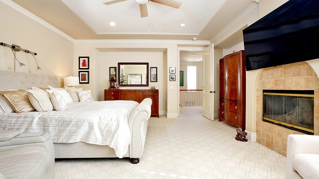 MLS #OC25258834 image #21