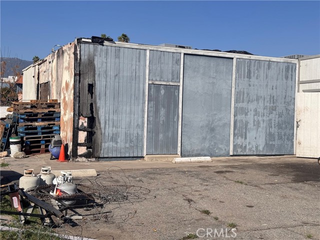 1450 Waterman Avenue, San Bernardino, California 92404, ,Commercial Sale,For Sale,Waterman,IG25041698