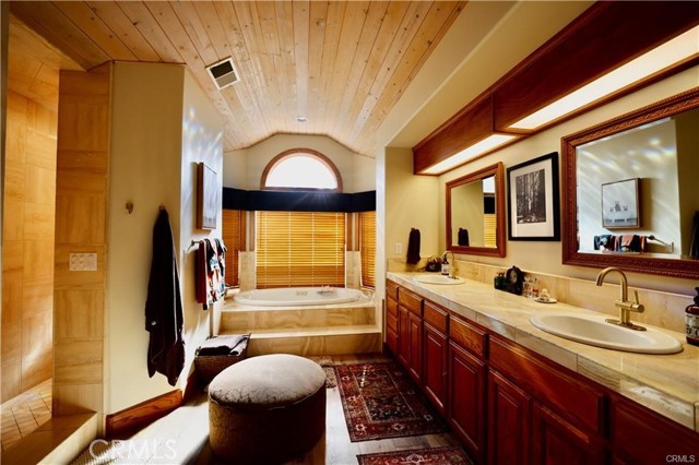 Detail Gallery Image 42 of 69 For 39269 Paha, Bass Lake,  CA 93604 - 6 Beds | 3/1 Baths