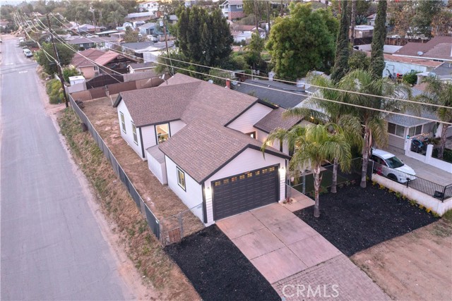 Detail Gallery Image 7 of 45 For 19241 Envoy Ave, Corona,  CA 92881 - 3 Beds | 2 Baths