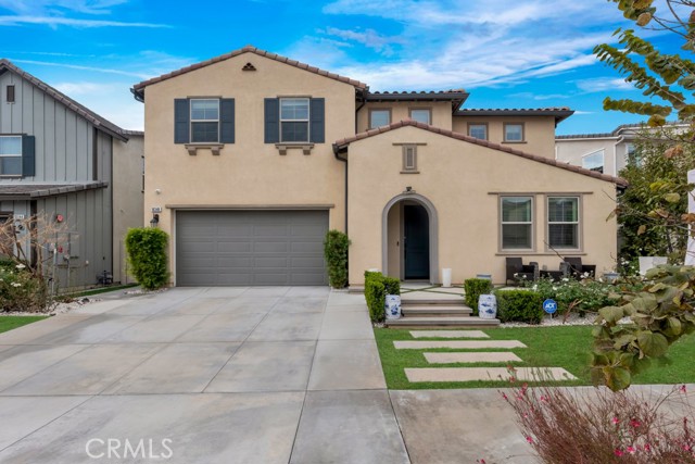 Detail Gallery Image 16 of 65 For 18348 Cachet, Canyon Country,  CA 91350 - 5 Beds | 5 Baths