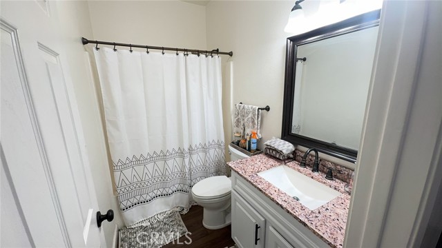 Detail Gallery Image 11 of 26 For 30073 Olive Grove St, Lake Elsinore,  CA 92530 - 4 Beds | 2 Baths