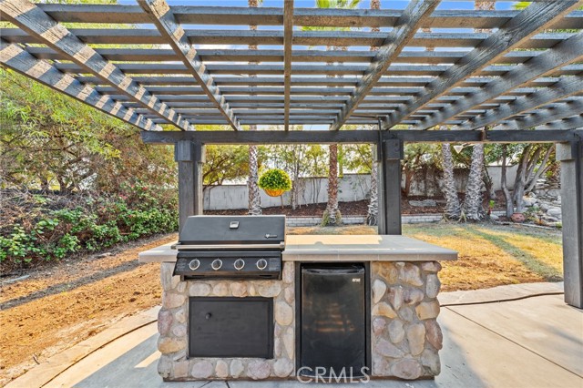 Detail Gallery Image 36 of 46 For 3135 New Hampshire Dr, Corona,  CA 92881 - 3 Beds | 2 Baths