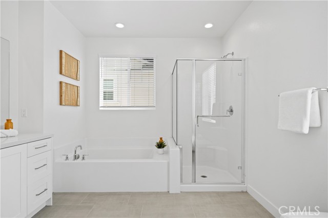 4253 S Heather Privado, Ontario CA: https://media.crmls.org/medias/c97a8b0a-e517-433a-81a0-78aedc7cc081.jpg