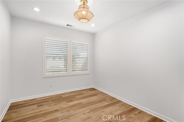 Detail Gallery Image 39 of 45 For 947 Aurora Ln, Costa Mesa,  CA 92626 - 3 Beds | 2/1 Baths