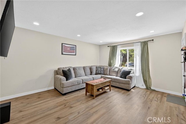 Detail Gallery Image 9 of 44 For 1427 Laramie, Redlands,  CA 92374 - 3 Beds | 2 Baths