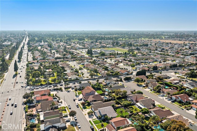 11551 Gladstone Circle, Fountain Valley CA: https://media.crmls.org/medias/c97ac1a4-d900-4253-b972-ee04f709e053.jpg