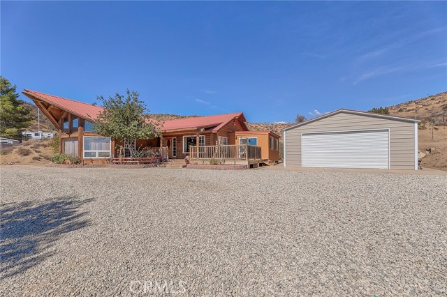 Detail Gallery Image 2 of 46 For 35145 Elkhorn Rd, Agua Dulce,  CA 91390 - 4 Beds | 2 Baths