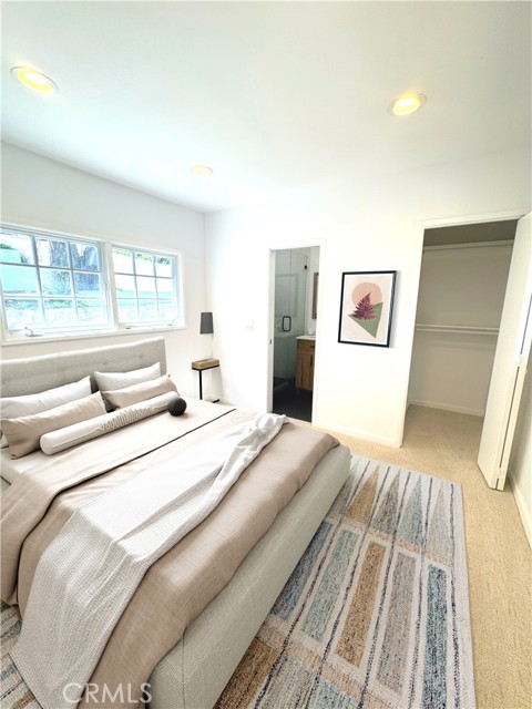 Detail Gallery Image 26 of 27 For 4800 Brewster Dr, Tarzana,  CA 91356 - 4 Beds | 4 Baths