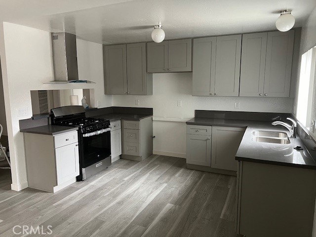 6130 Orange, Long Beach CA: https://media.crmls.org/medias/c97c9028-9ecd-491f-bd5b-feba73b9530c.jpg