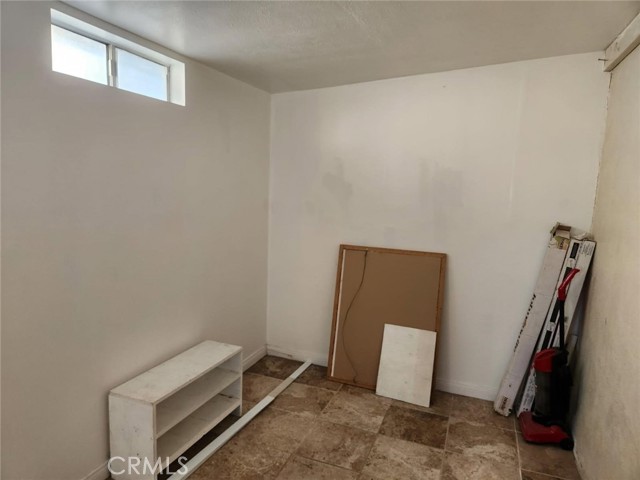 Detail Gallery Image 25 of 32 For 15718 1/2 Larch Ave, Lawndale,  CA 90260 - 4 Beds | 3 Baths