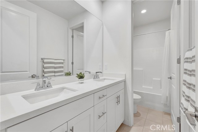 Detail Gallery Image 40 of 62 For 14432 Windfall Ln, Huntington Beach,  CA 92647 - 3 Beds | 2/1 Baths