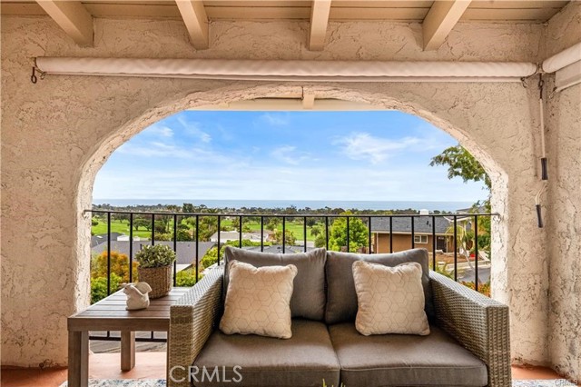605 Calle Del Cerrito, San Clemente CA: https://media.crmls.org/medias/c97d0828-5aba-4e60-af0c-765f83ff9844.jpg