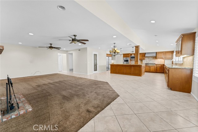 294 W Buffington Street, Upland CA: https://media.crmls.org/medias/c97d8fdb-1405-4ec6-9052-932bcbc269a0.jpg