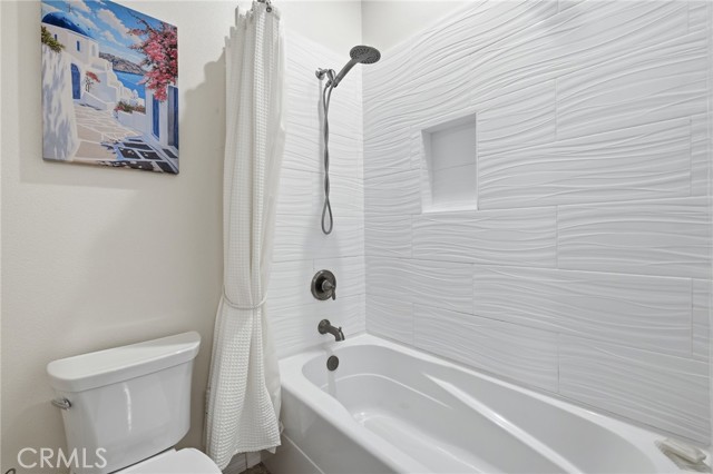 Detail Gallery Image 25 of 46 For 4977 Hydepark, Agoura Hills,  CA 91301 - 4 Beds | 2/1 Baths