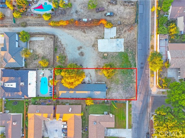 Detail Gallery Image 19 of 19 For 18264 Pine, Fontana,  CA 92335 - – Beds | – Baths