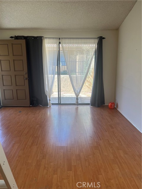 4708 Lakeview Avenue, Yorba Linda CA: https://media.crmls.org/medias/c9808209-b3f5-4722-8355-3469309db0fa.jpg