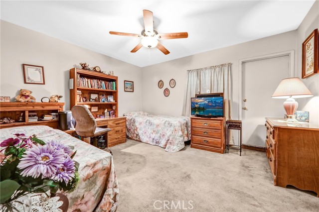 Detail Gallery Image 13 of 22 For 2405 Monte Vista, Pasadena,  CA 91107 - 4 Beds | 2 Baths