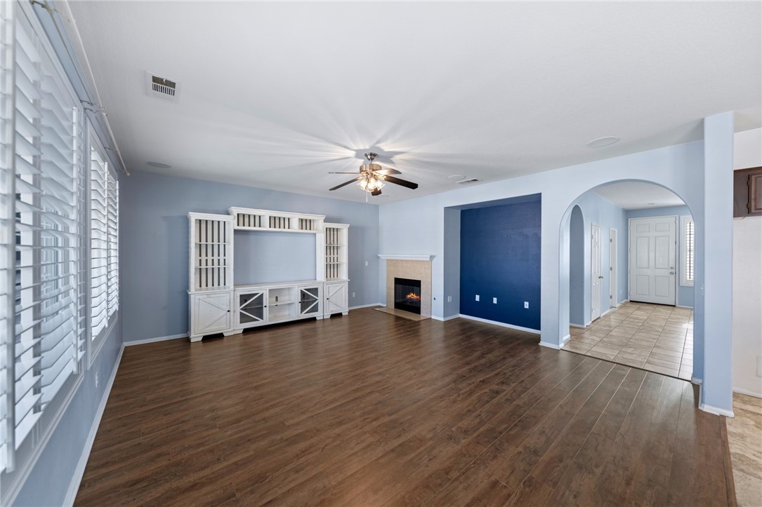 Detail Gallery Image 14 of 51 For 27460 Finale Ct, Menifee,  CA 92584 - 4 Beds | 2 Baths