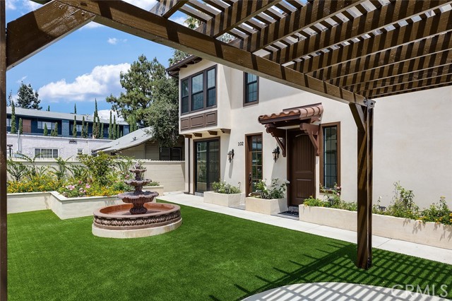 Detail Gallery Image 10 of 25 For 89 N Grand Oaks Ave #103,  Pasadena,  CA 91107 - 2 Beds | 2/1 Baths