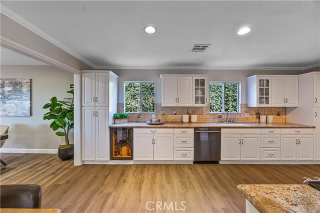 1425 Hastings Ranch Drive, Pasadena CA: https://media.crmls.org/medias/c982733f-3baf-49a9-ab79-953d8831b138.jpg