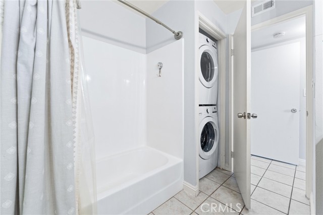 Detail Gallery Image 14 of 25 For 628 Daisy Ave #311,  Long Beach,  CA 90802 - 2 Beds | 2 Baths