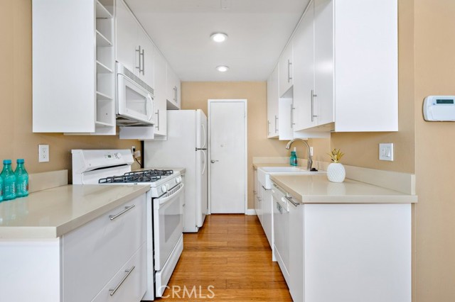 1305 Brentwood Circle B, Corona, CA, 92882 1305 Brentwood Circle B, Corona, CA, 92882