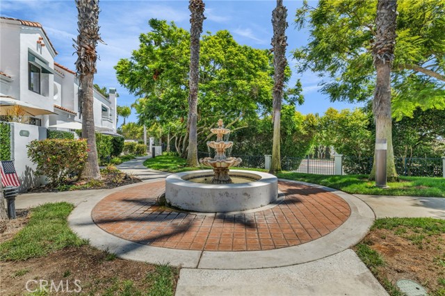 19562 Pompano Lane, Huntington Beach CA: https://media.crmls.org/medias/c9843133-b5d4-41cc-8f97-58d24c101942.jpg