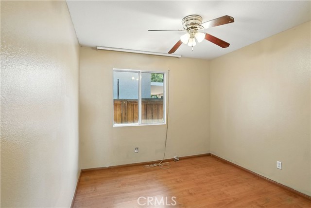 Detail Gallery Image 13 of 43 For 29193 Sunswept Dr, Lake Elsinore,  CA 92530 - 3 Beds | 2 Baths