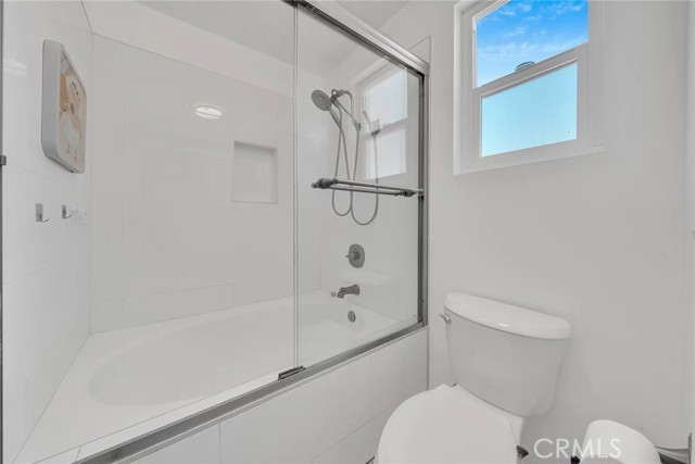 24409 Penrose Court, Diamond Bar CA: https://media.crmls.org/medias/c9850774-b831-4dfe-971f-39ff1433fd87.jpg
