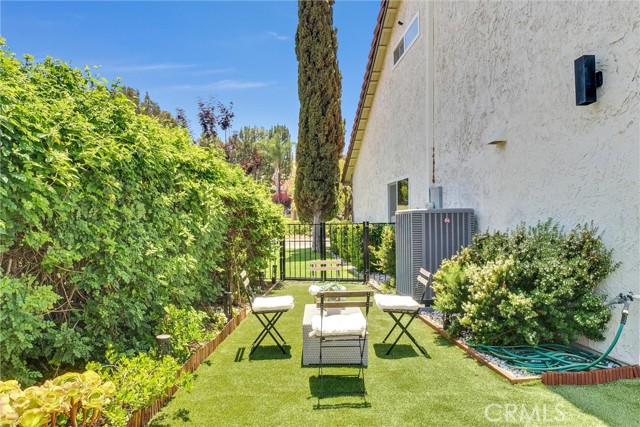 Detail Gallery Image 44 of 54 For 6875 E Swarthmore Dr, Anaheim Hills,  CA 92807 - 4 Beds | 3 Baths