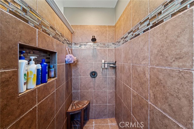 Detail Gallery Image 23 of 75 For 42955 Irons Rd, Aguanga,  CA 92536 - 5 Beds | 5 Baths