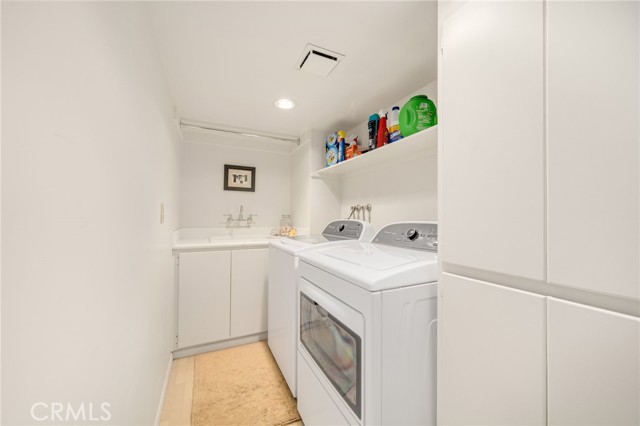 316 John Muir, Lake Arrowhead CA: https://media.crmls.org/medias/c98697bd-22e8-4644-8bf6-08ec3e1c0ac1.jpg