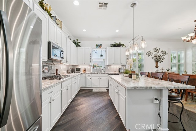 Detail Gallery Image 15 of 37 For 2488 Wailea Beach, Banning,  CA 92220 - 2 Beds | 2/1 Baths