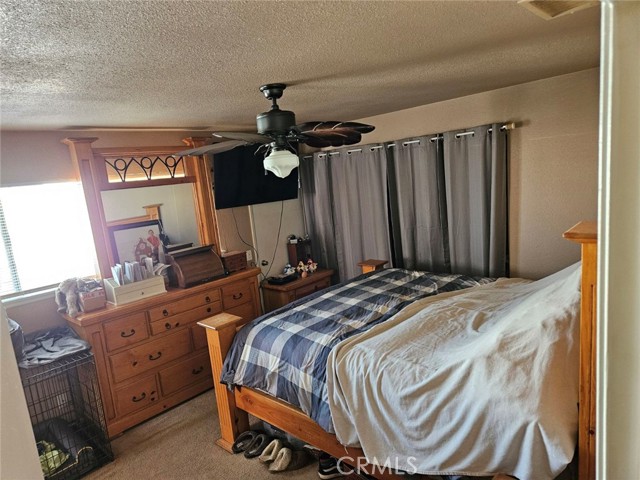 Detail Gallery Image 9 of 16 For 17530 Main St, Hesperia,  CA 92345 - 3 Beds | 2 Baths
