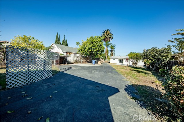 Detail Gallery Image 9 of 31 For 8056 Whitmore, Rosemead,  CA 91770 - 2 Beds | 2 Baths