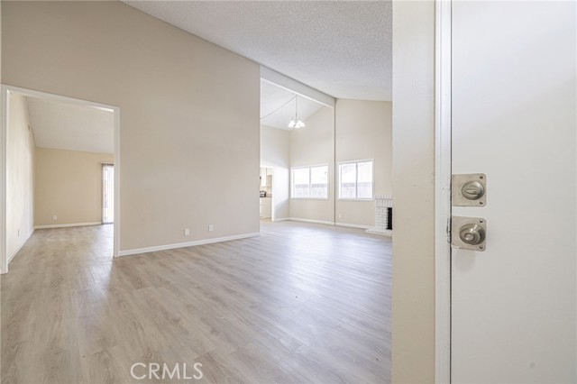 Detail Gallery Image 7 of 37 For 44125 Rodin, Lancaster,  CA 93535 - 4 Beds | 2 Baths