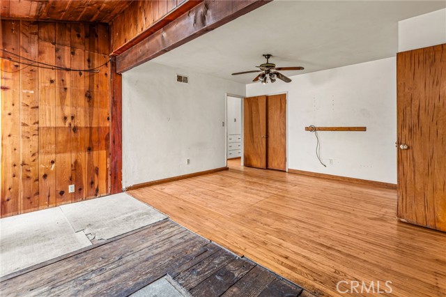 Detail Gallery Image 18 of 45 For 820 Law St, San Diego,  CA 92109 - 4 Beds | 2 Baths