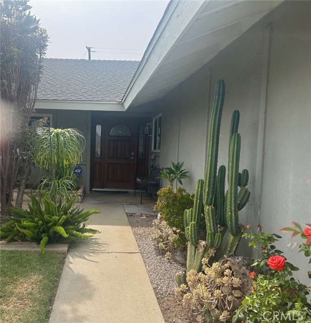 Detail Gallery Image 5 of 23 For 5210 Dresden Pl, Riverside,  CA 92505 - 4 Beds | 2 Baths