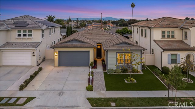 Detail Gallery Image 56 of 62 For 14432 Windfall Ln, Huntington Beach,  CA 92647 - 3 Beds | 2/1 Baths