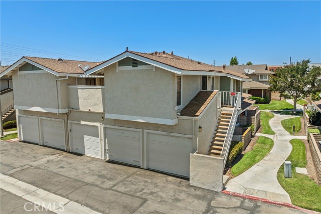 8165 Woodland Dr, Buena Park CA: https://media.crmls.org/medias/c98a2bbf-8609-4ee2-b11d-11d354522694.jpg