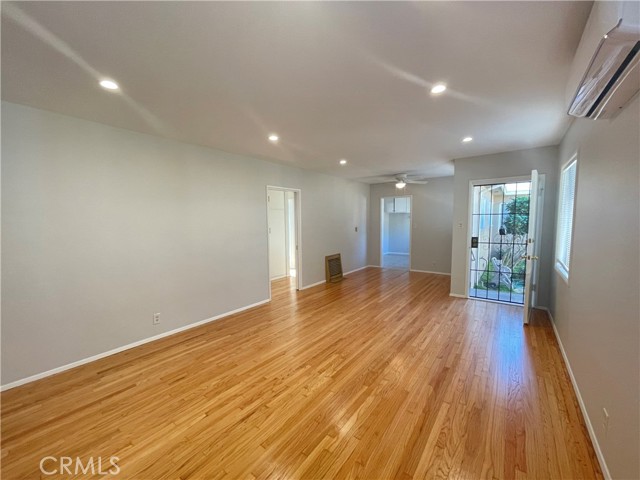 Detail Gallery Image 6 of 11 For 3530 Orange, Long Beach,  CA 90807 - 2 Beds | 1 Baths