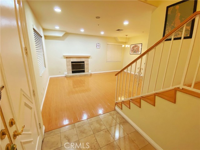 Detail Gallery Image 5 of 10 For 723 S. Sierra Vista #C,  Alhambra,  CA 91801 - 4 Beds | 3 Baths