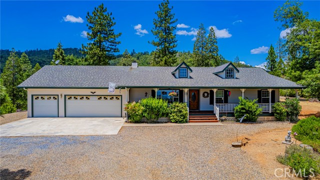 53235 Finegold Creek Court, North Fork CA: https://media.crmls.org/medias/c98a9276-a465-4ef2-b0ae-17ad2a14720d.jpg