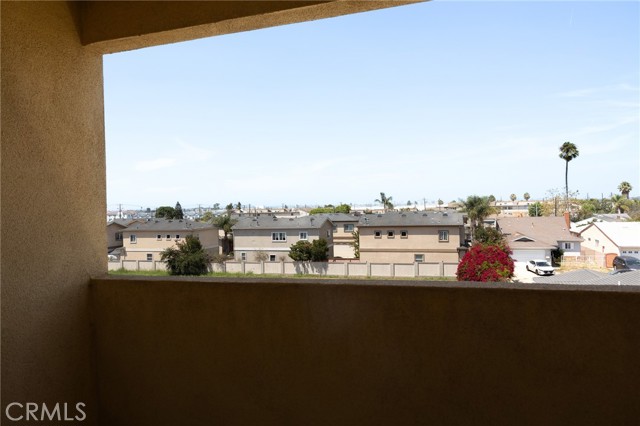 13707 S Budlong Avenue, Gardena CA: https://media.crmls.org/medias/c98aa40a-bf0e-43c5-82aa-fcf080423fbc.jpg