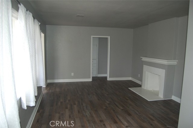 817 W 25th Street, San Bernardino CA: https://media.crmls.org/medias/c98aa9f2-7165-4570-aa49-c5e24ae72e57.jpg