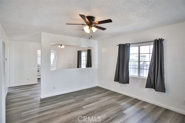 Detail Gallery Image 4 of 27 For 2154 E. 14th St, Long Beach,  CA 90804 - 2 Beds | 1 Baths