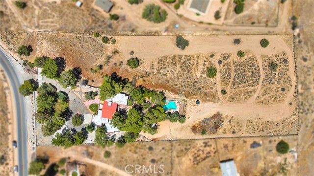 6375 Arrowhead Lake Road, Hesperia CA: https://media.crmls.org/medias/c98b2493-5fef-45de-98d0-752205186cf9.jpg