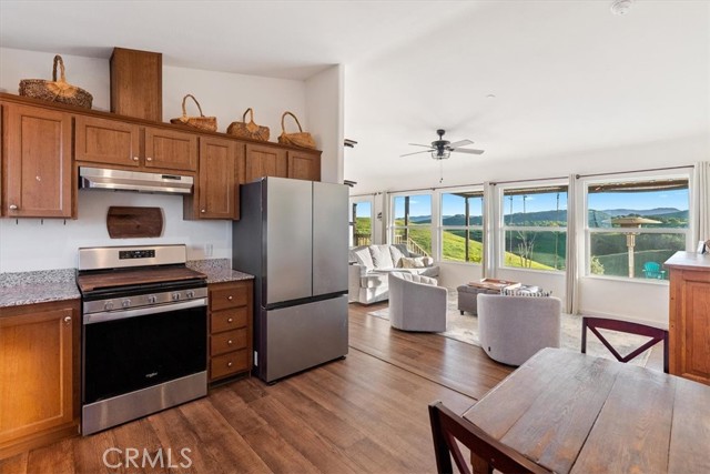 Detail Gallery Image 15 of 57 For 1730 Sutliff, Paso Robles,  CA 93446 - 2 Beds | 2 Baths